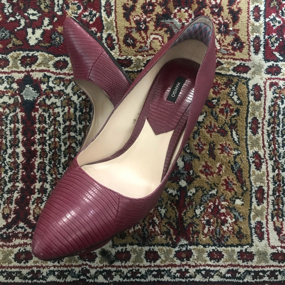 MANGO burgundy heels